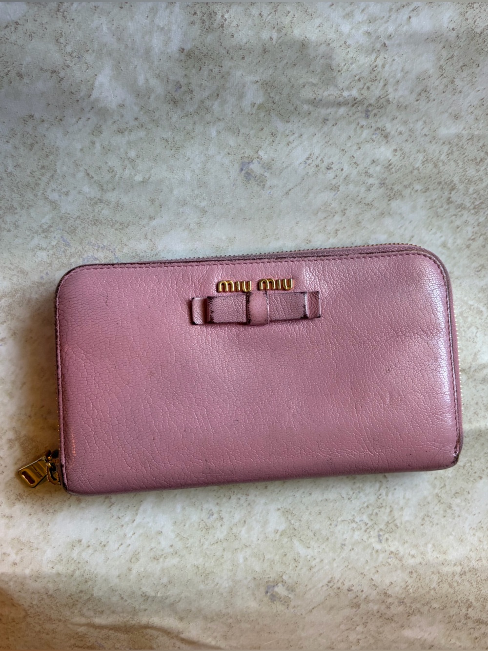 Miu Miu Dusty Pink Leather Zip-Around Wallet with Bow